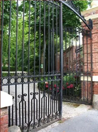 Manoir De La Peylouse Saint-Venant