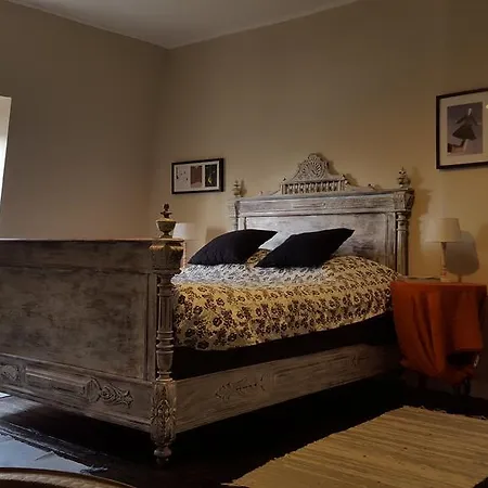 ベッド・アンド・ブレックファスト Manoir De La Peylouse